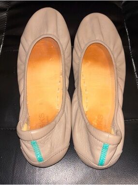 Tieks ballet flat shoes sz 8